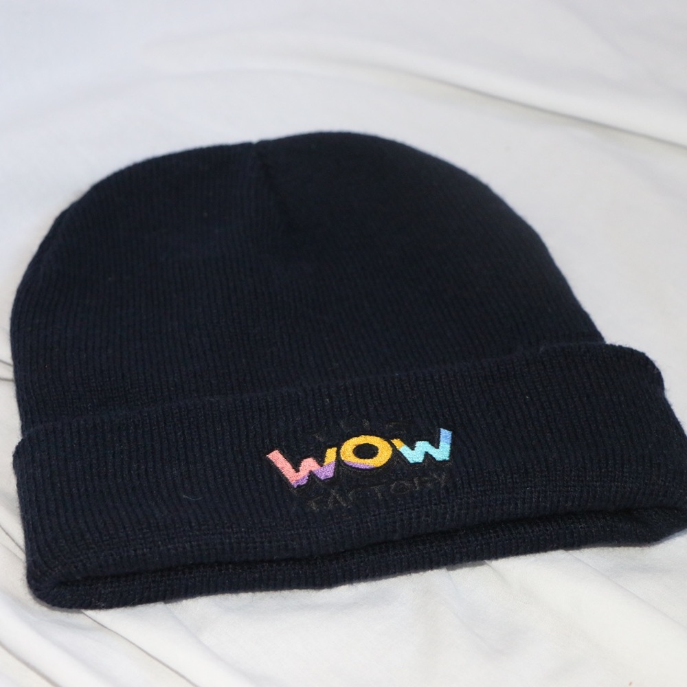 The Wow factory navy beanie